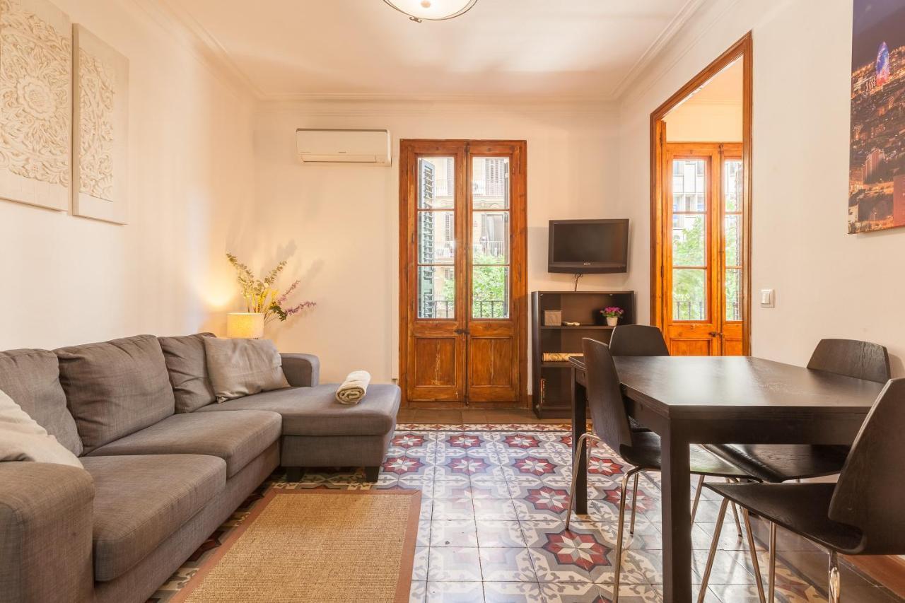 En El Corazon De Barcelona Apartment Exterior photo